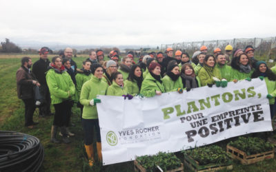 La tournée des animations-plantations avec la Fondation Yves Rocher commence !